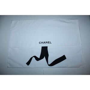 Chanel 15x21.5 White Cotton Travel Luxury Flap Close Ribbon Dust Bag